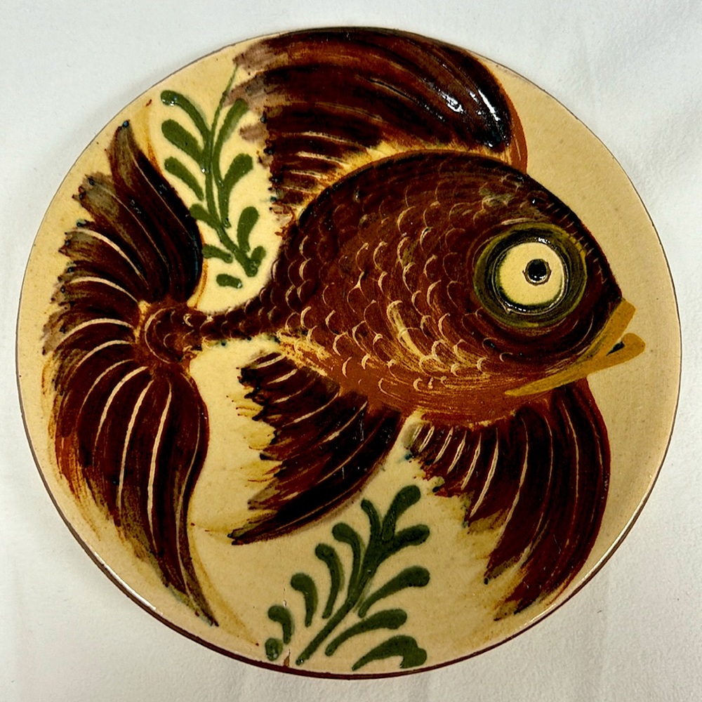 Mid Century Modern PUIGDEMONT artist signed redware decorative fish wall plate
